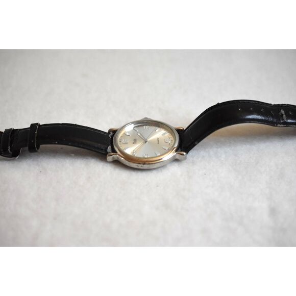 Vintage Moulin Quartz New Battery Works Black Leather Band Silver Tone Watch - Picture 4 of 4
